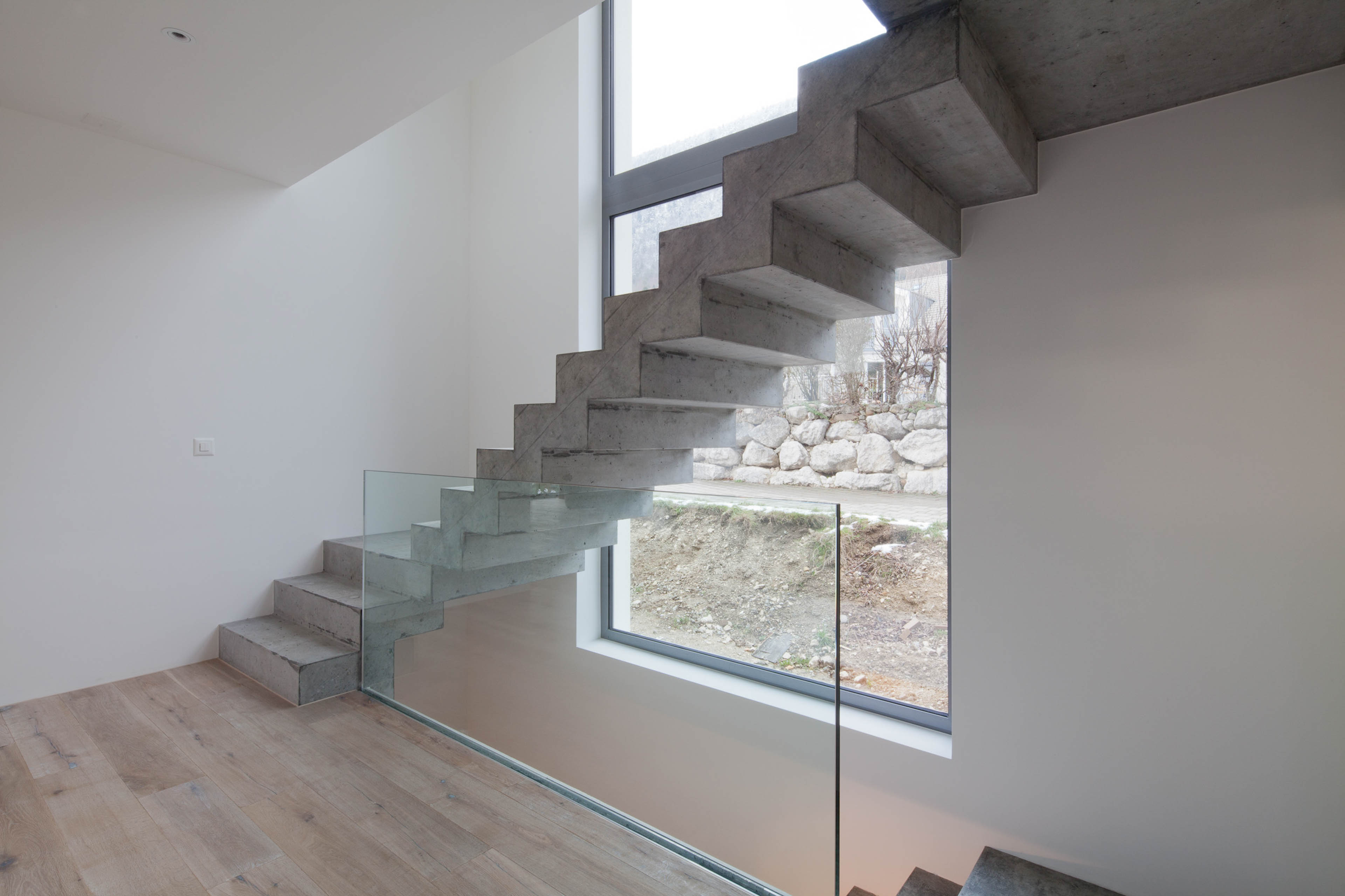 Landhausdiele Eiche weiss im Einfamilienhaus